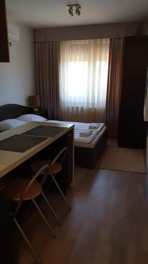 Keller Arany Apartmanok Hajdúszoboszló المظهر الخارجي الصورة